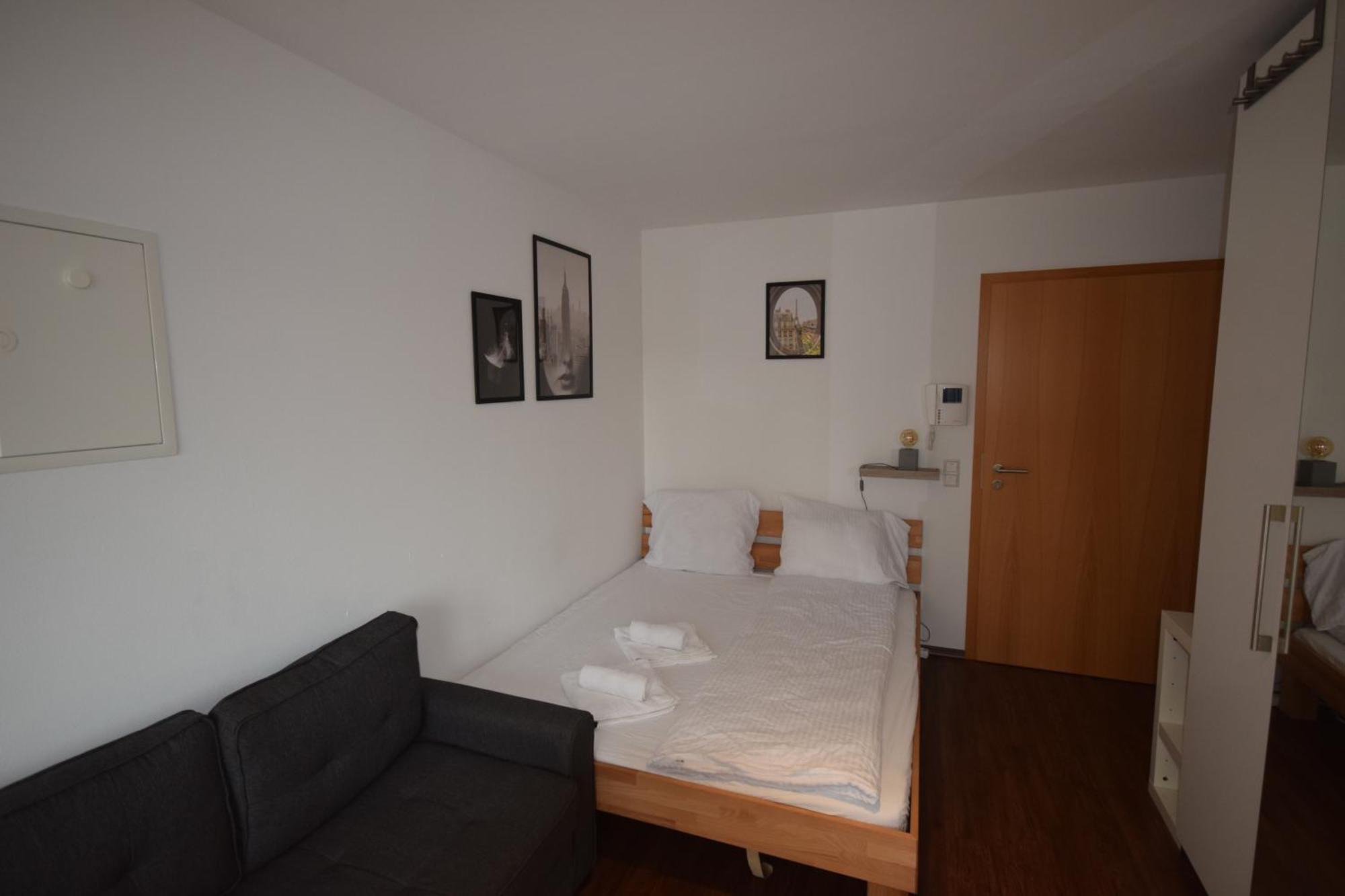 Nestwerk Komfort R23-13 - Balkon, Arbeitsplatz & Hochschulnaehe Biberach an der Riss Bagian luar foto