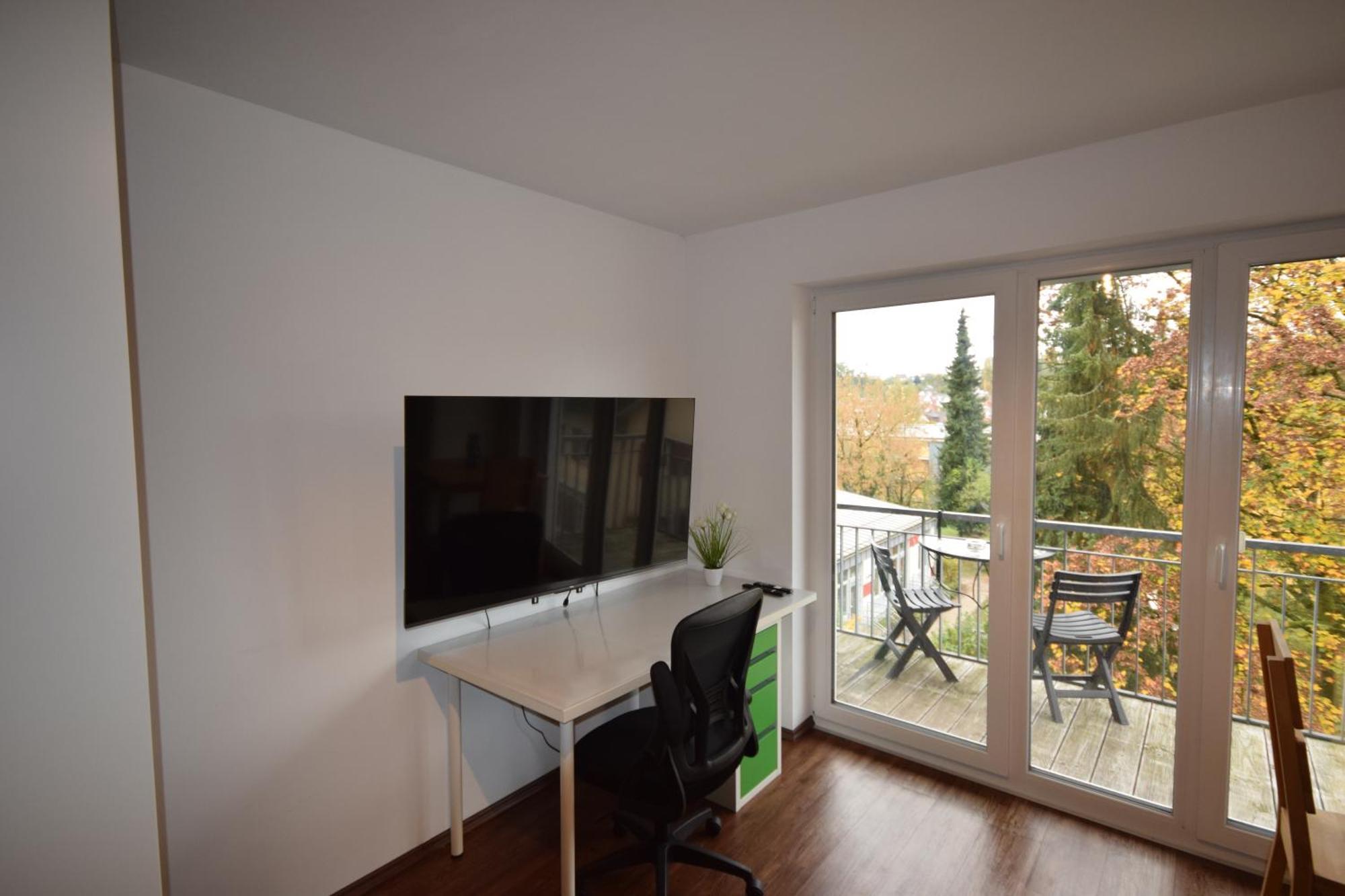 Nestwerk Komfort R23-13 - Balkon, Arbeitsplatz & Hochschulnaehe Biberach an der Riss Bagian luar foto